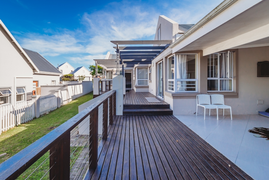 3 Bedroom Property for Sale in Kraaibosch Country Estate Western Cape
